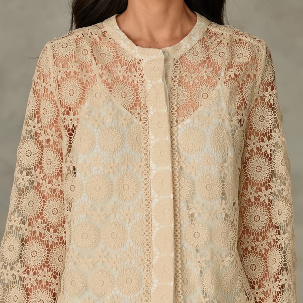NWT Marie Oliver Frances Blouse - Size Large
